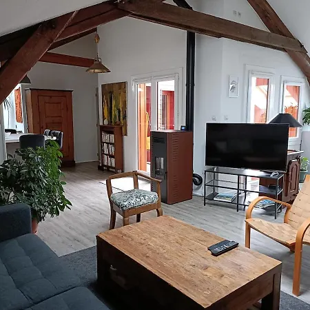 Maison Chaleureuse, Au Calme, 5mn Chaine Des Puys *