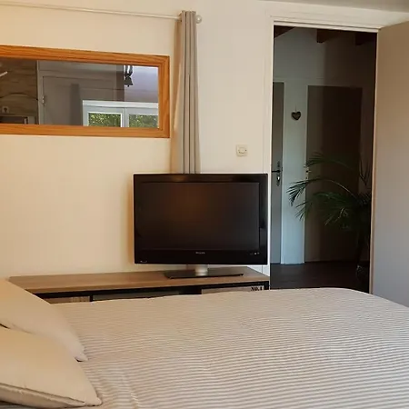 Maison Chaleureuse, Au Calme, 5mn Chaine Des Puys Holiday home